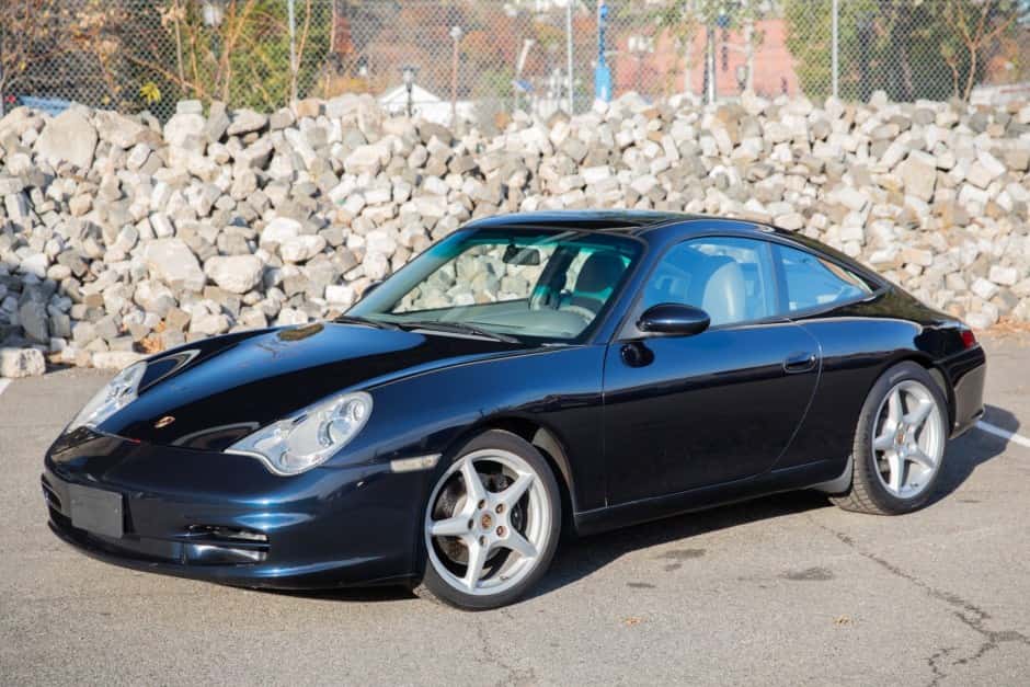 2003 Porsche 996 911 Carrera Targa sold for $28,000