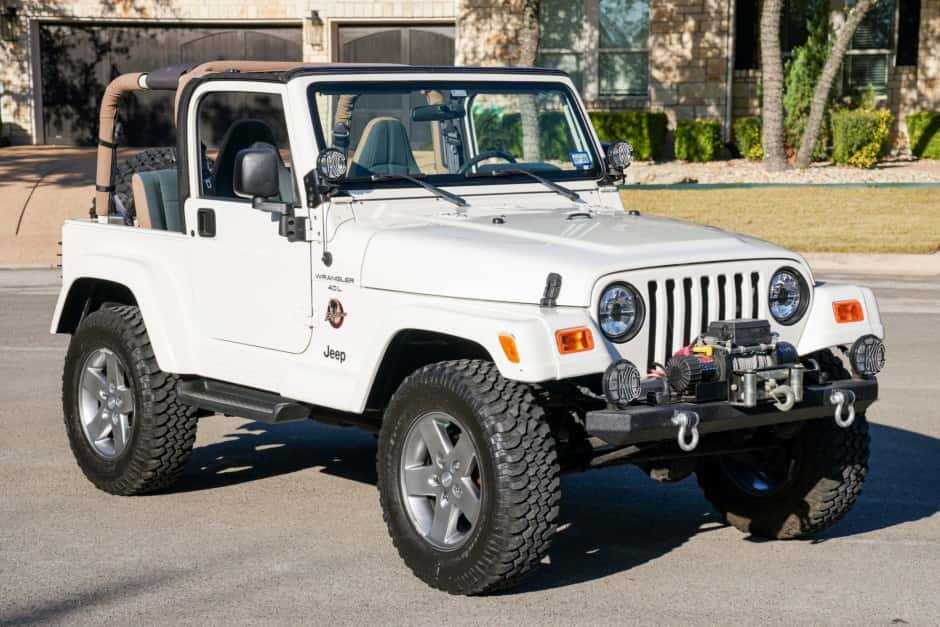 2001 Jeep Wrangler TJ (1997-2006) sold for $18,750