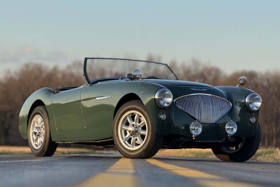 1953 Austin-Healey 100 sold for $40,500