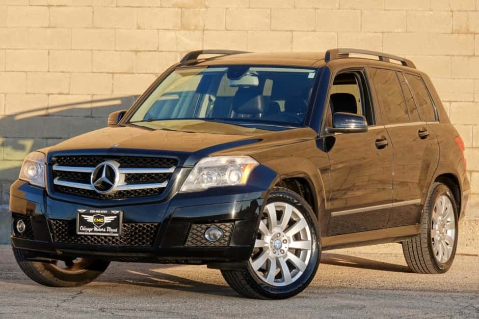 2011 Mercedes-Benz X204 GLK-Class sold for $9,500