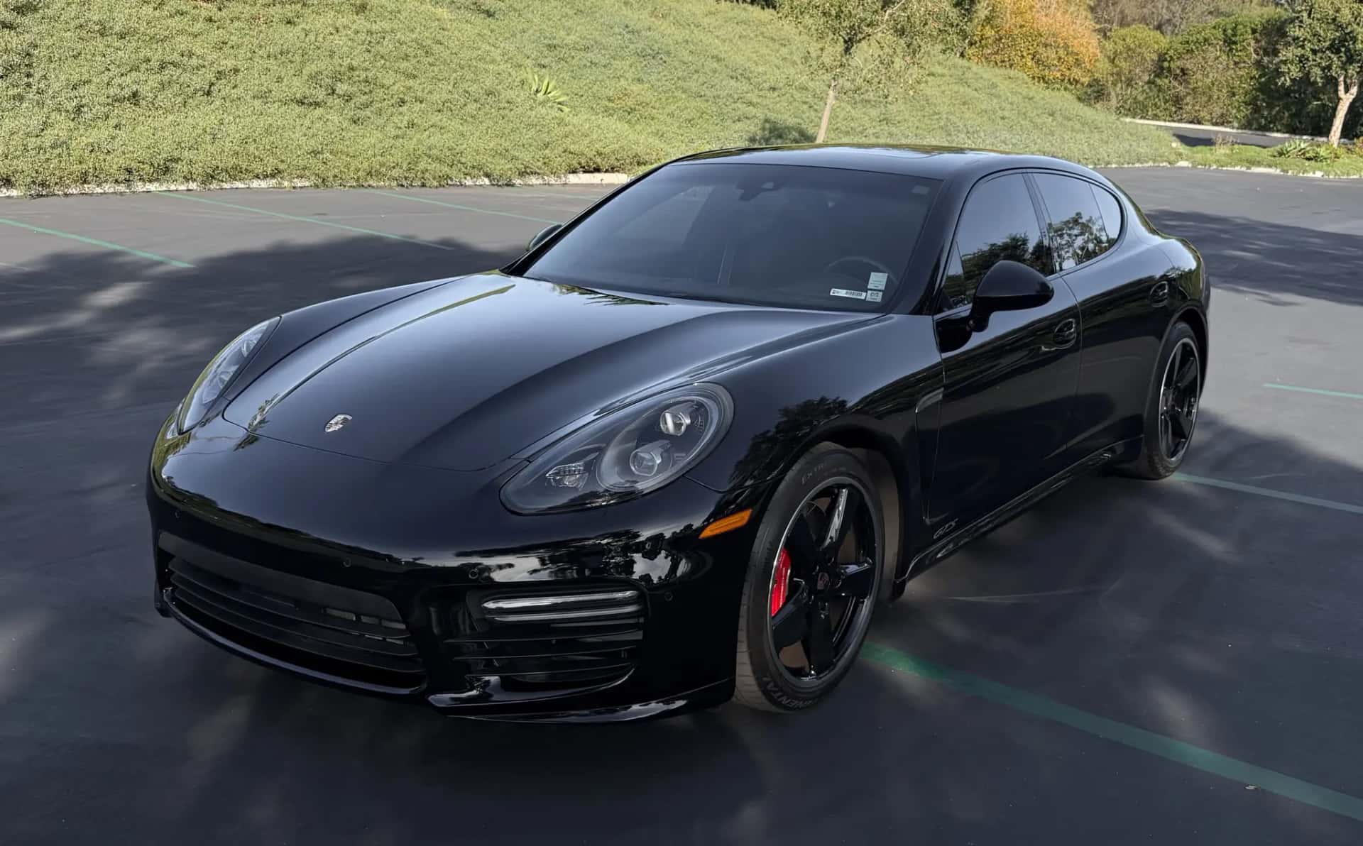 2015 Porsche Panamera GTS sold for $30,000