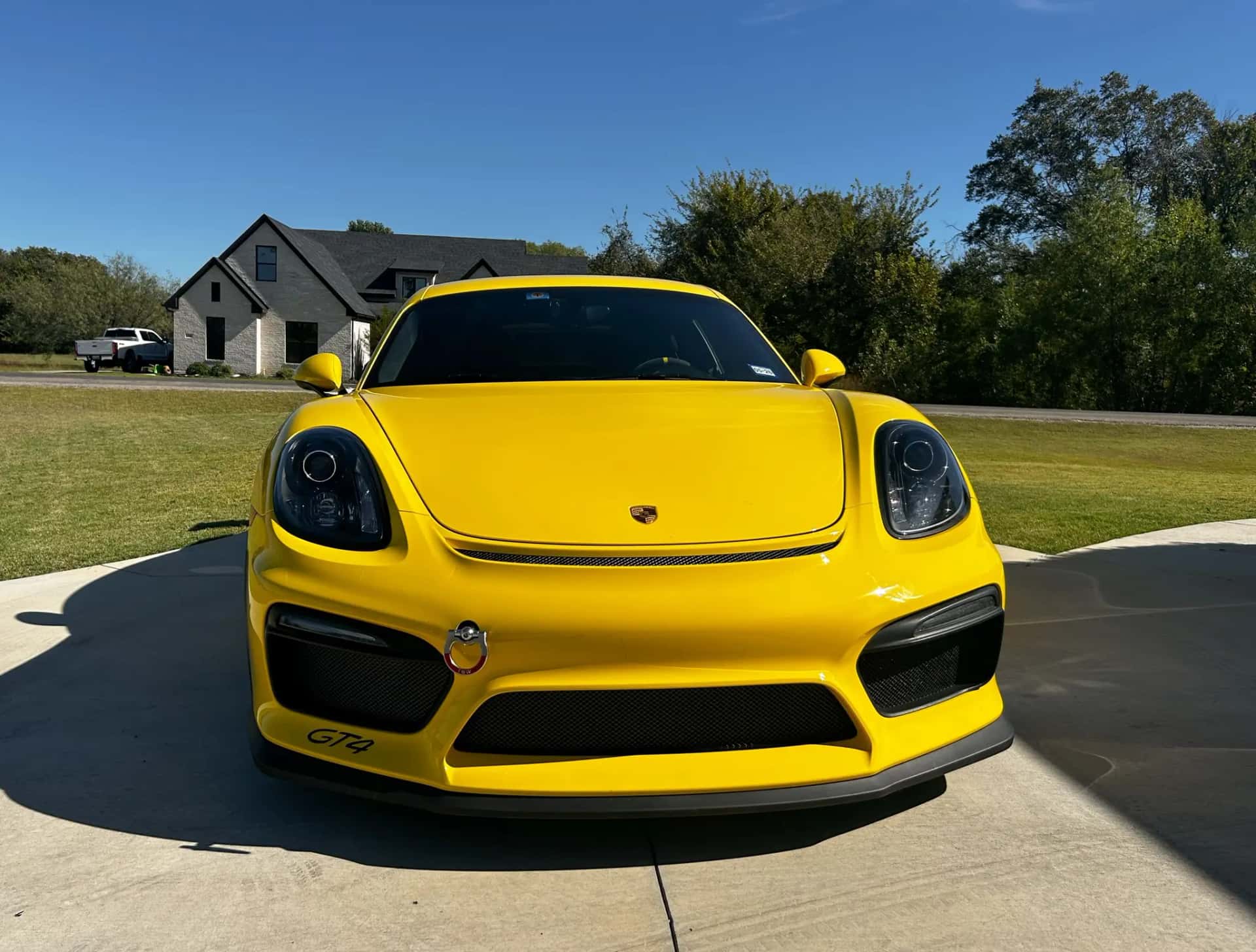 2016 Porsche Cayman GT4 sold for $85,500