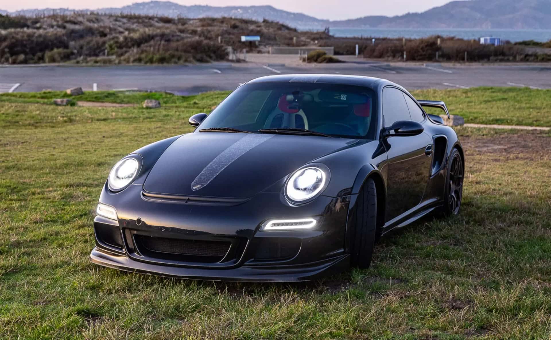 2007 Porsche 911 Turbo sold for $100,000