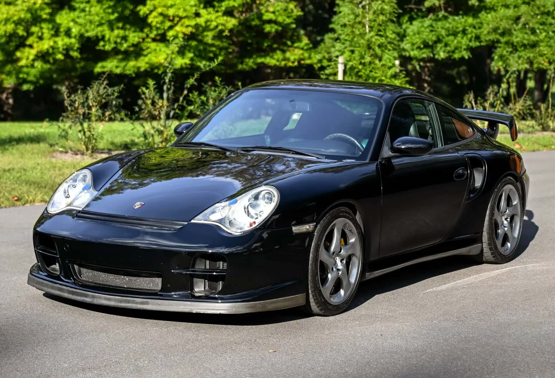 2002 Porsche 911 GT2 sold for $146,000