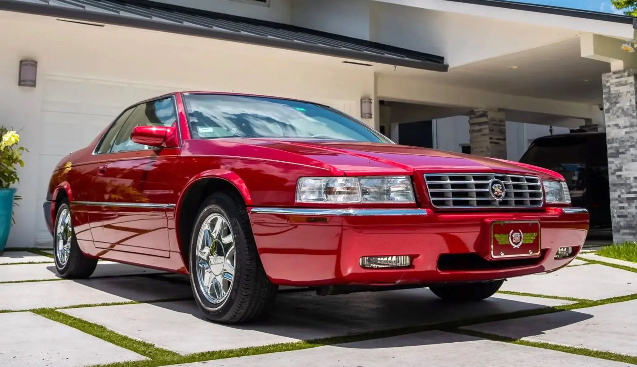 2001 Cadillac Eldorado sold for $13,333