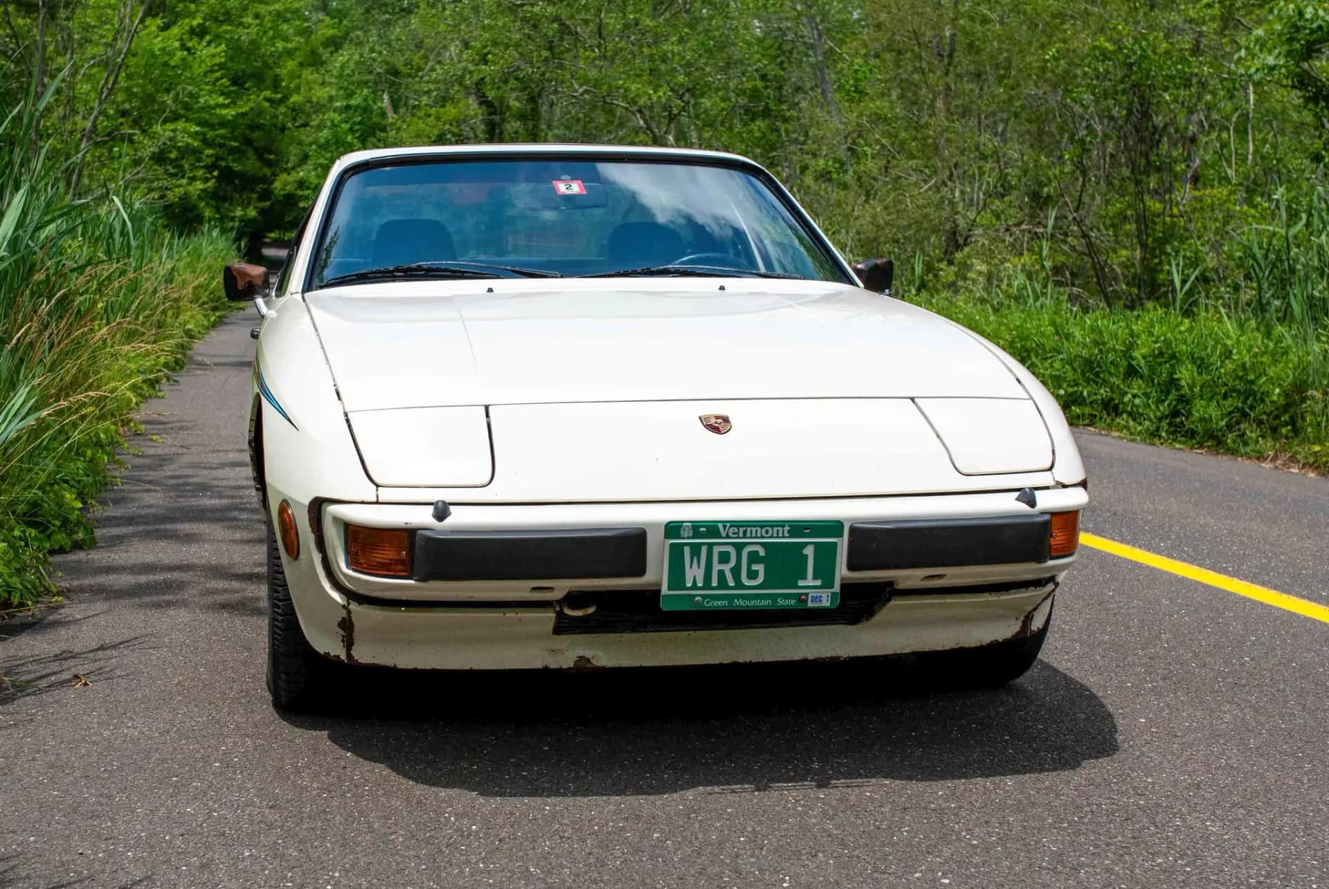 1977 Porsche 924 sold for $8,150