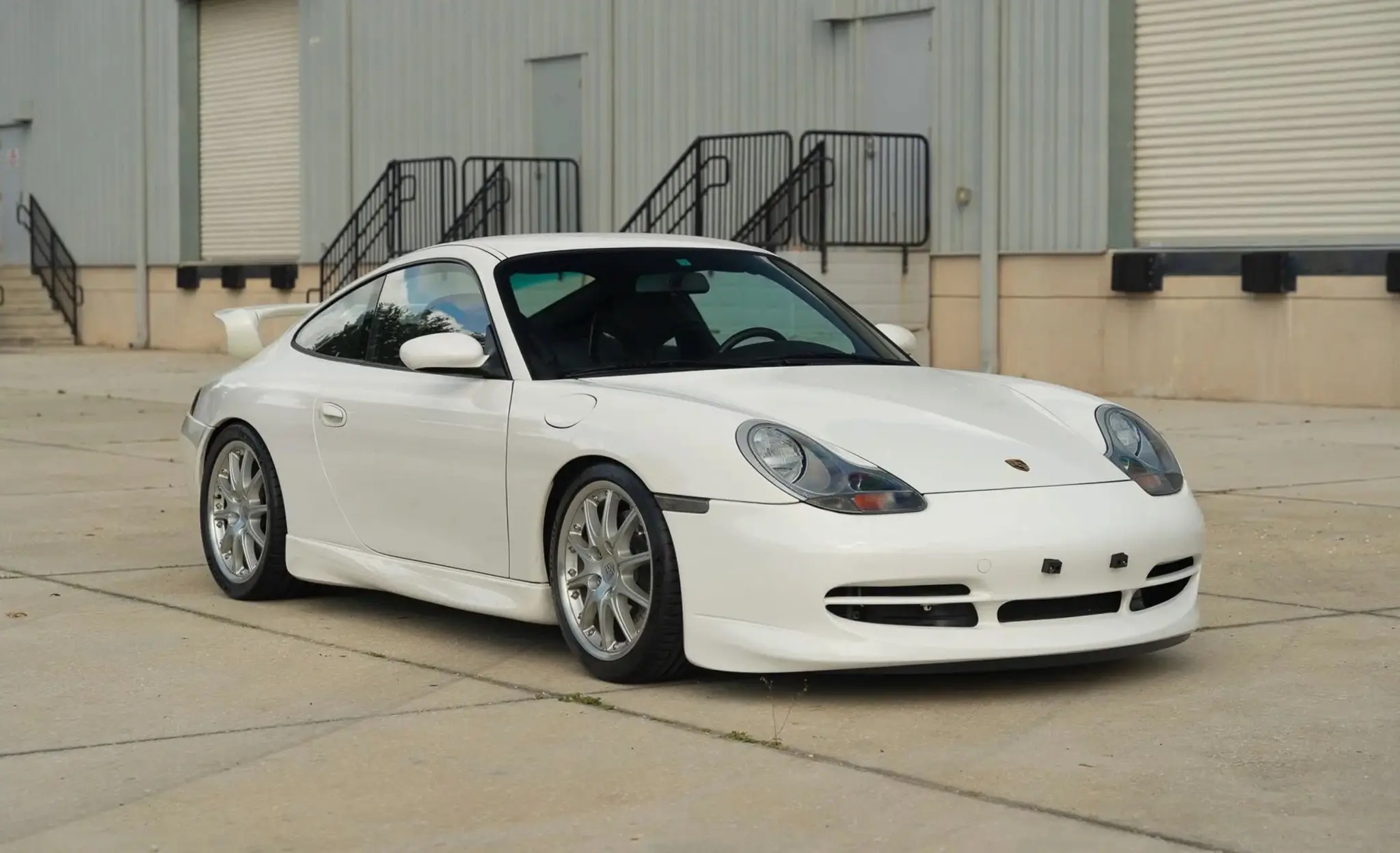 2000 Porsche 911 GT3 sold for $145,250