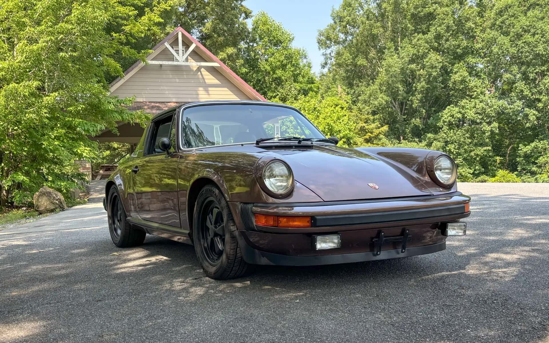 1979 Porsche 911SC Targa sold for $39,500
