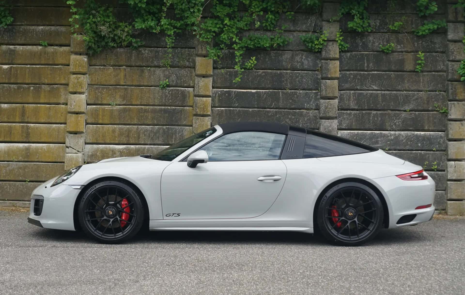 2017 Porsche Targa 4 GTS sold for $160,000