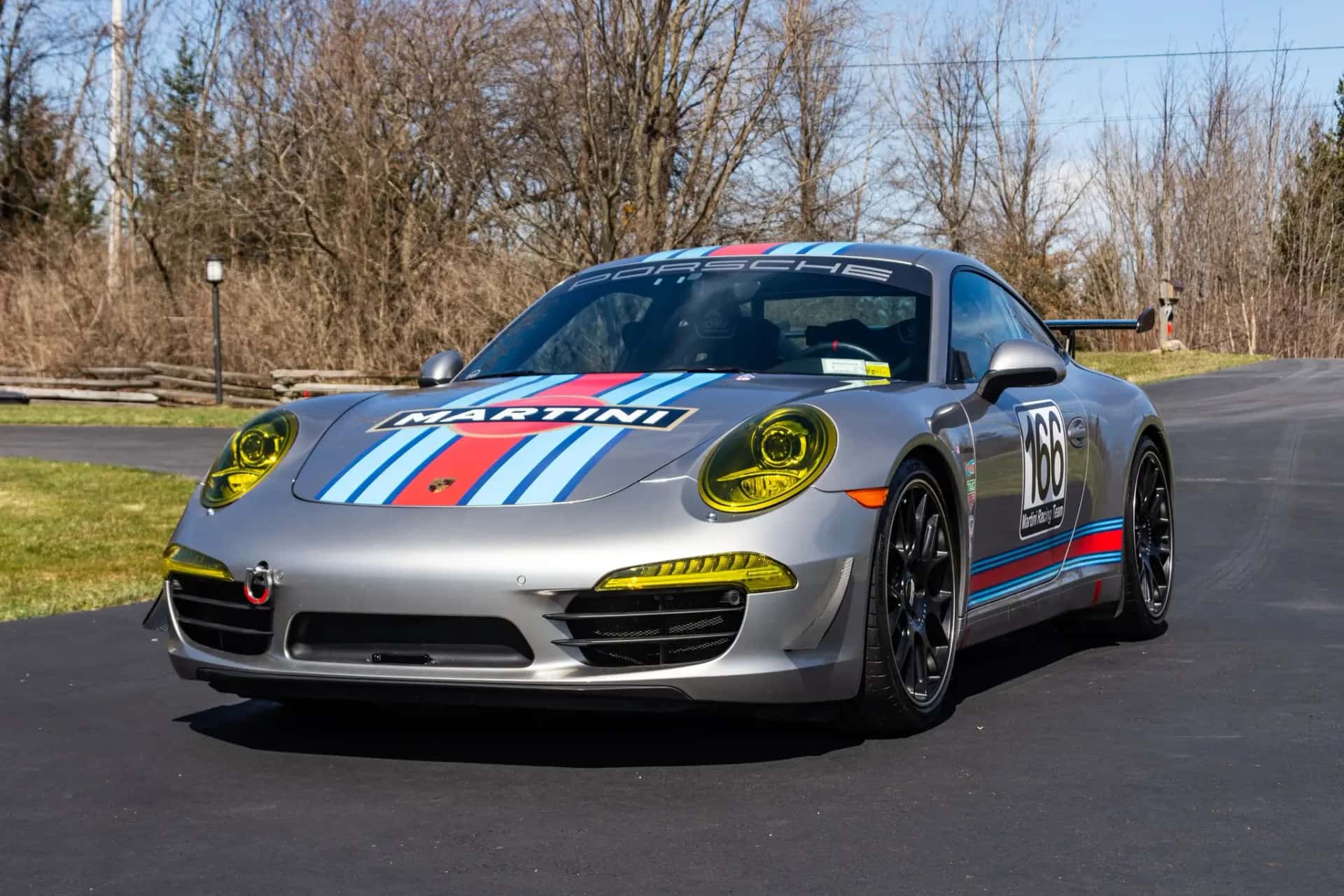 2012 Porsche 911 Carrera S sold for $60,000
