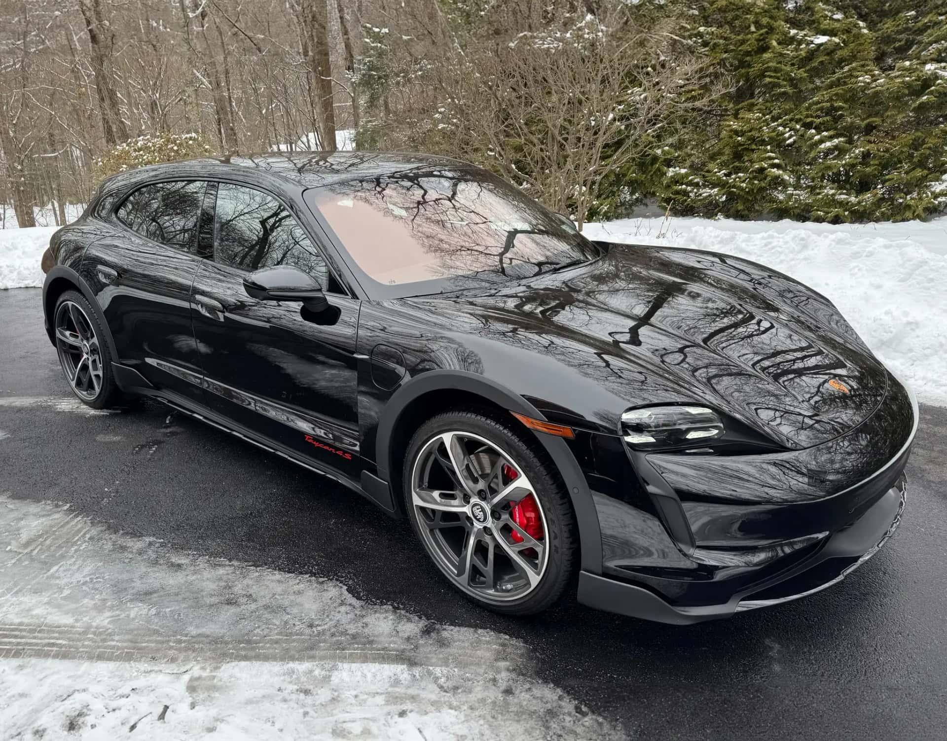 2023 Porsche Taycan 4S Cross Turismo sold for $80,000