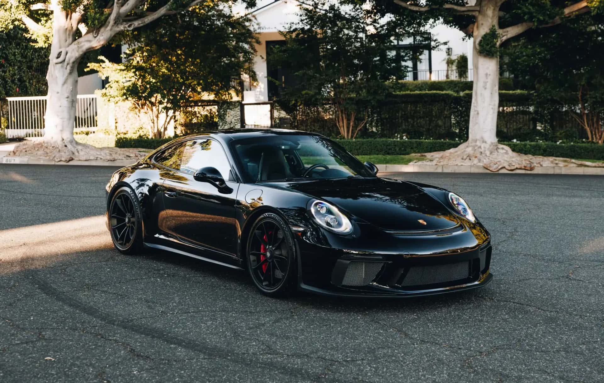 2018 Porsche 911 GT3 Touring sold for $207,000