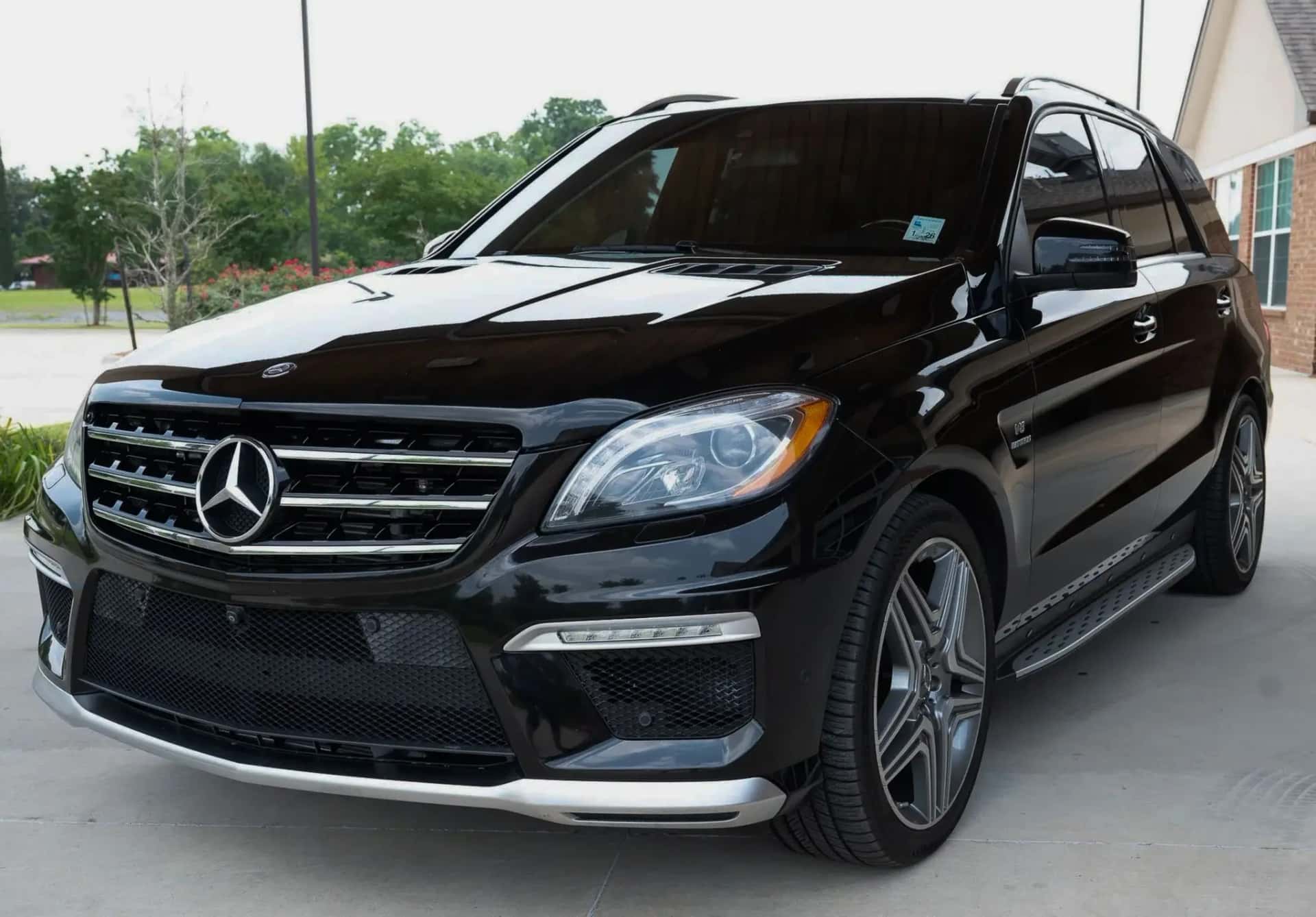 2014 Mercedes-Benz ML63 AMG sold for $38,000