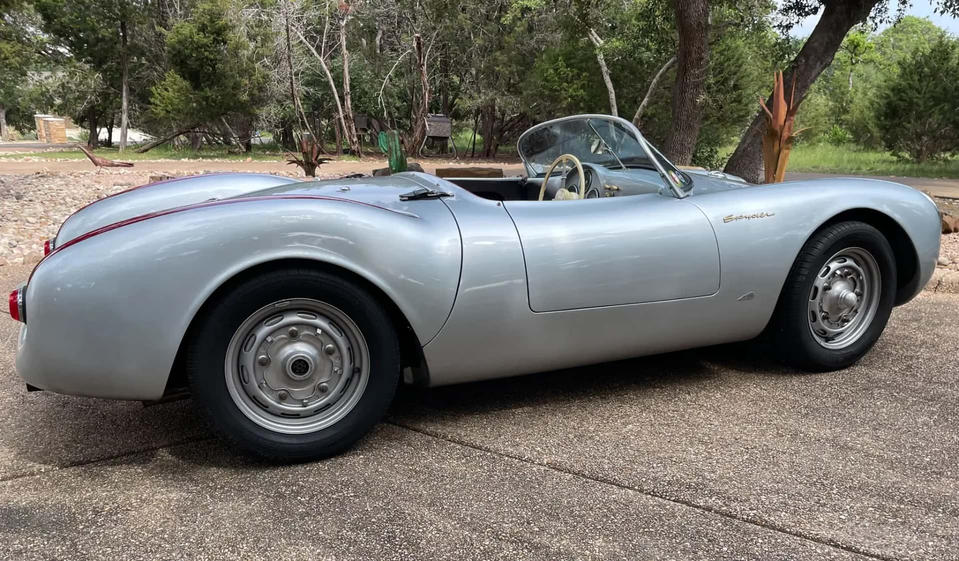 1955 Porsche 550 Spyder Replica sold for $30,250