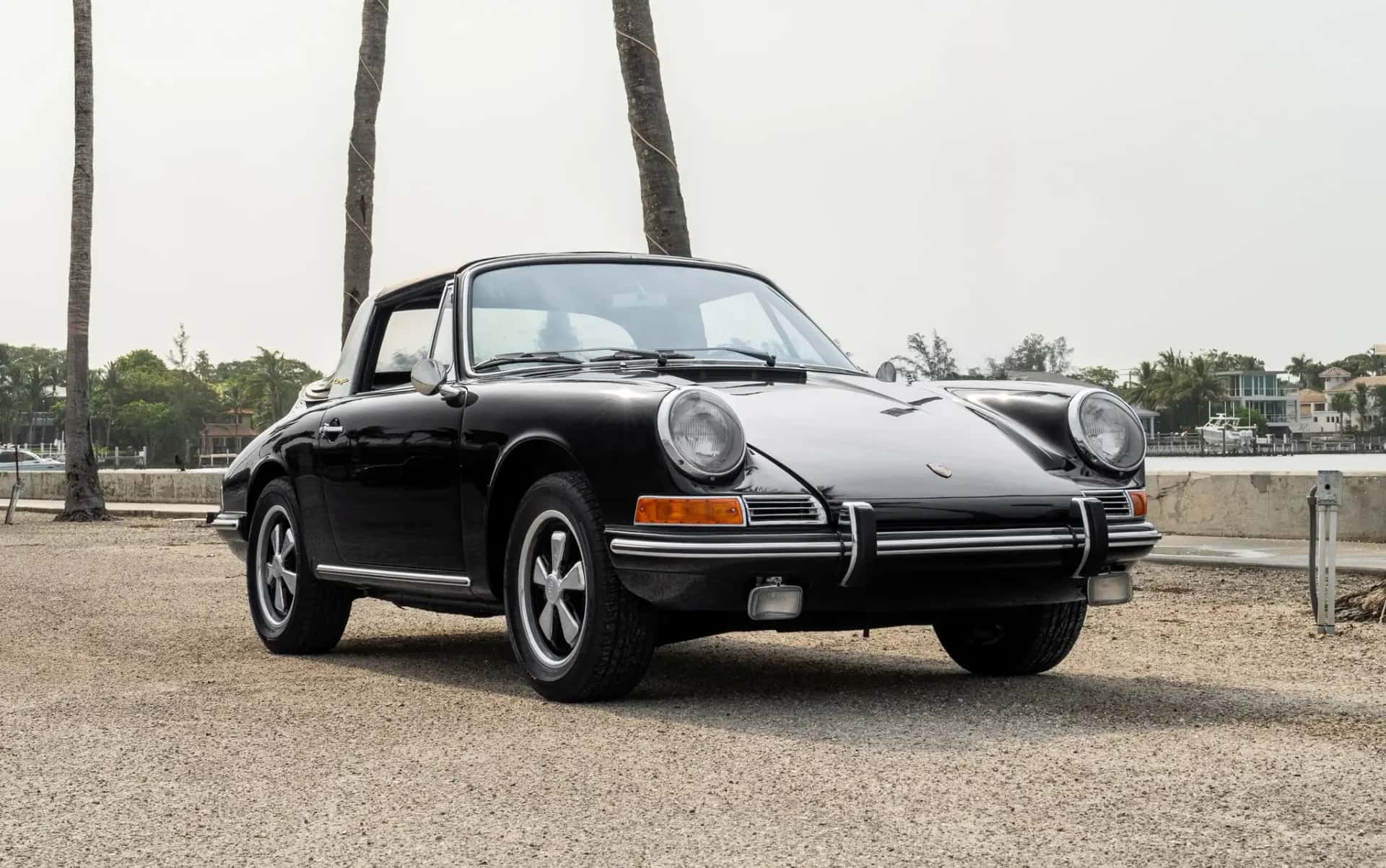 1967 Porsche 912 Targa sold for $60,000