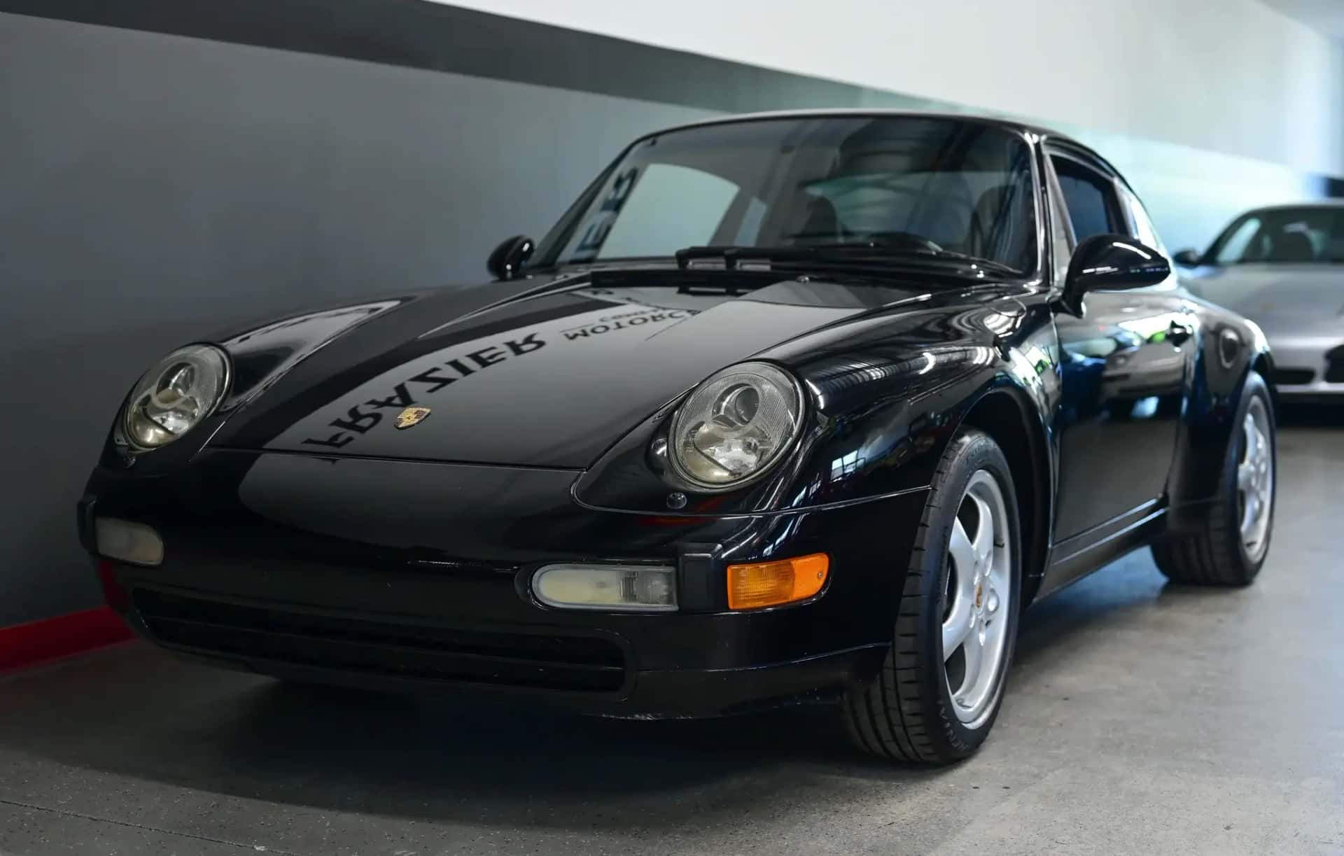 1995 Porsche 911 Carrera sold for $80,500