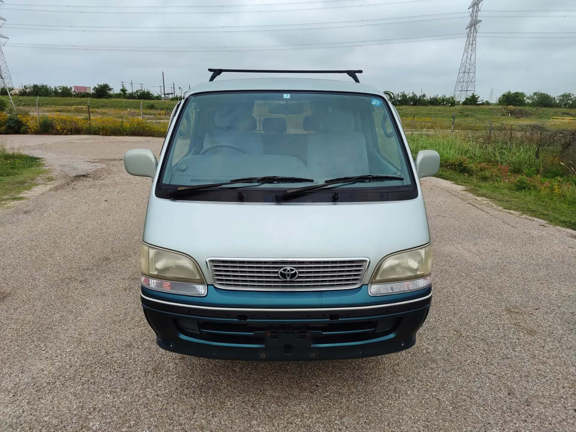 1996 Toyota HiAce sold for $4,300