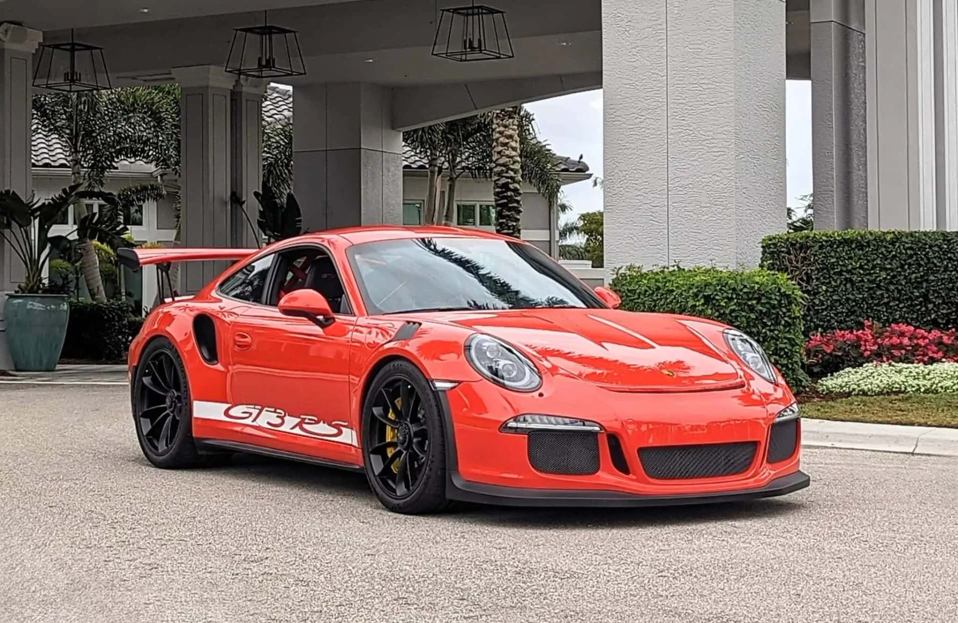 2016 Porsche 911 GT3 RS sold for $199,000