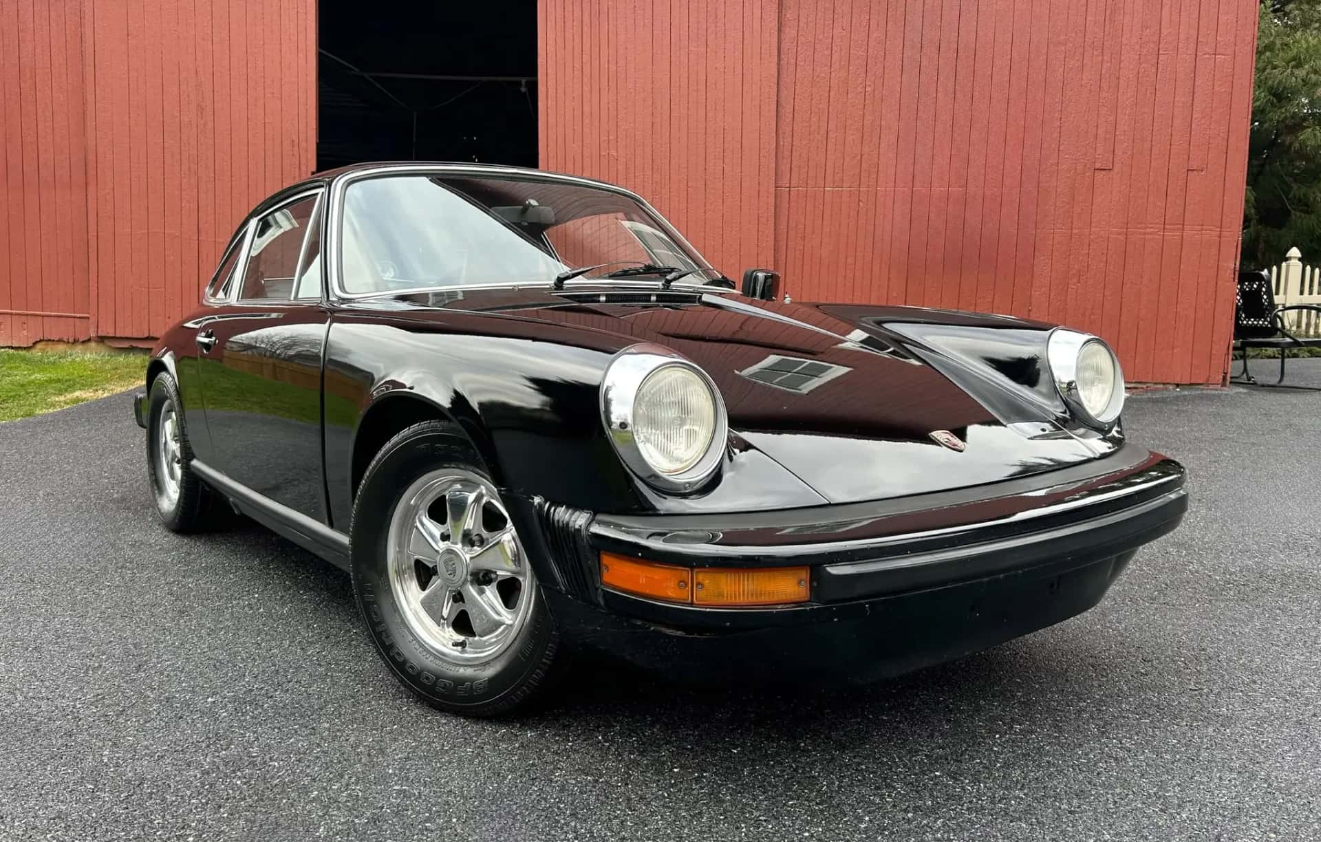 1976 Porsche 912E sold for $30,000