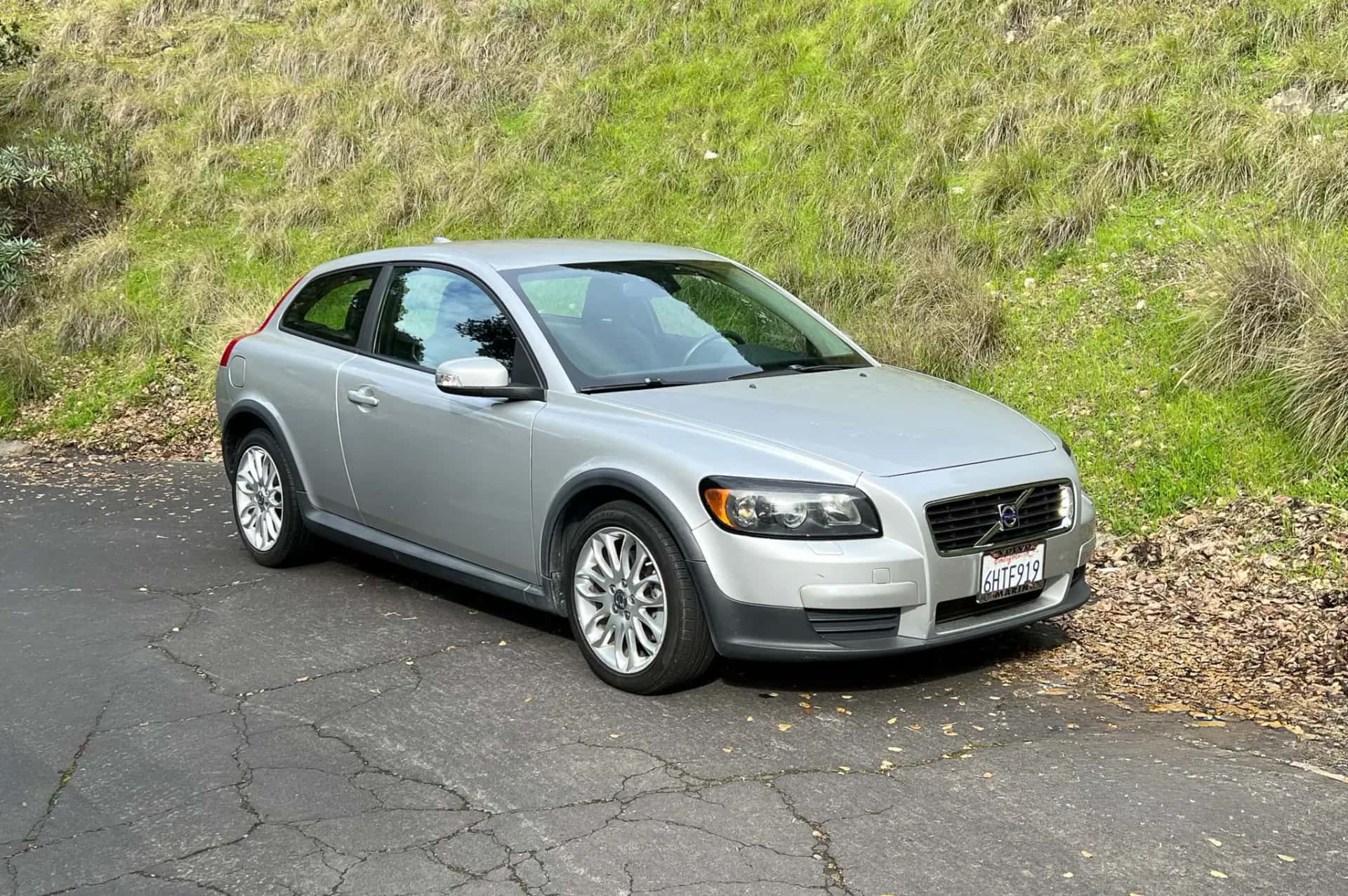 2009 Volvo C30 T5 R sold for $7,050