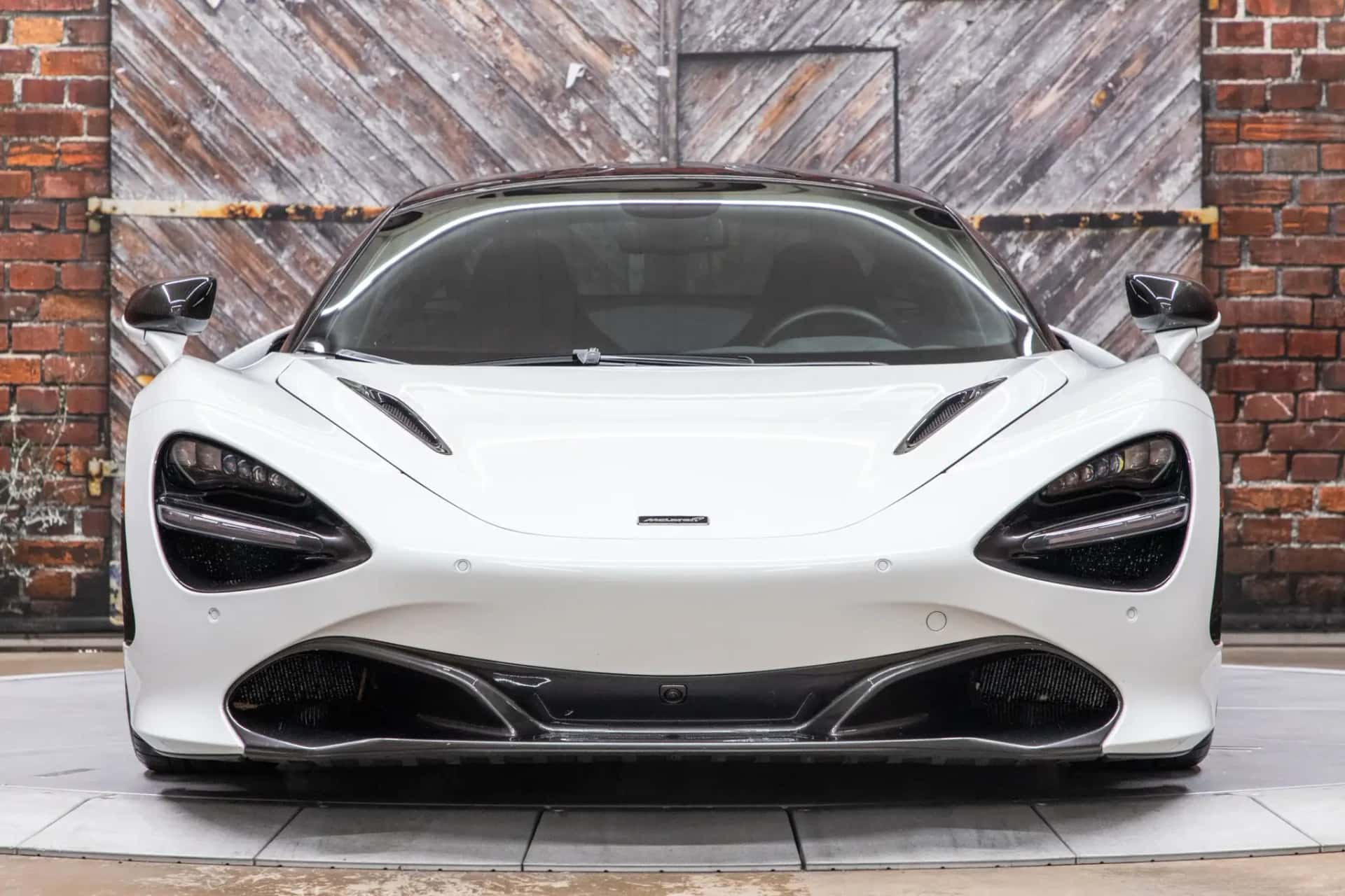 2019 McLaren 720S sold for $235,000