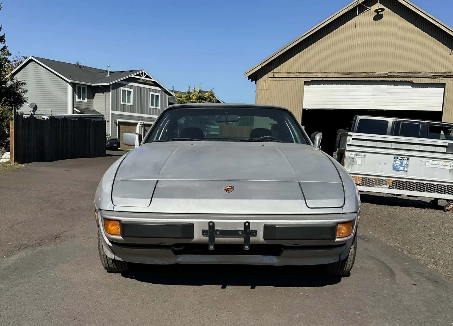 1980 Porsche 924 sold for $500