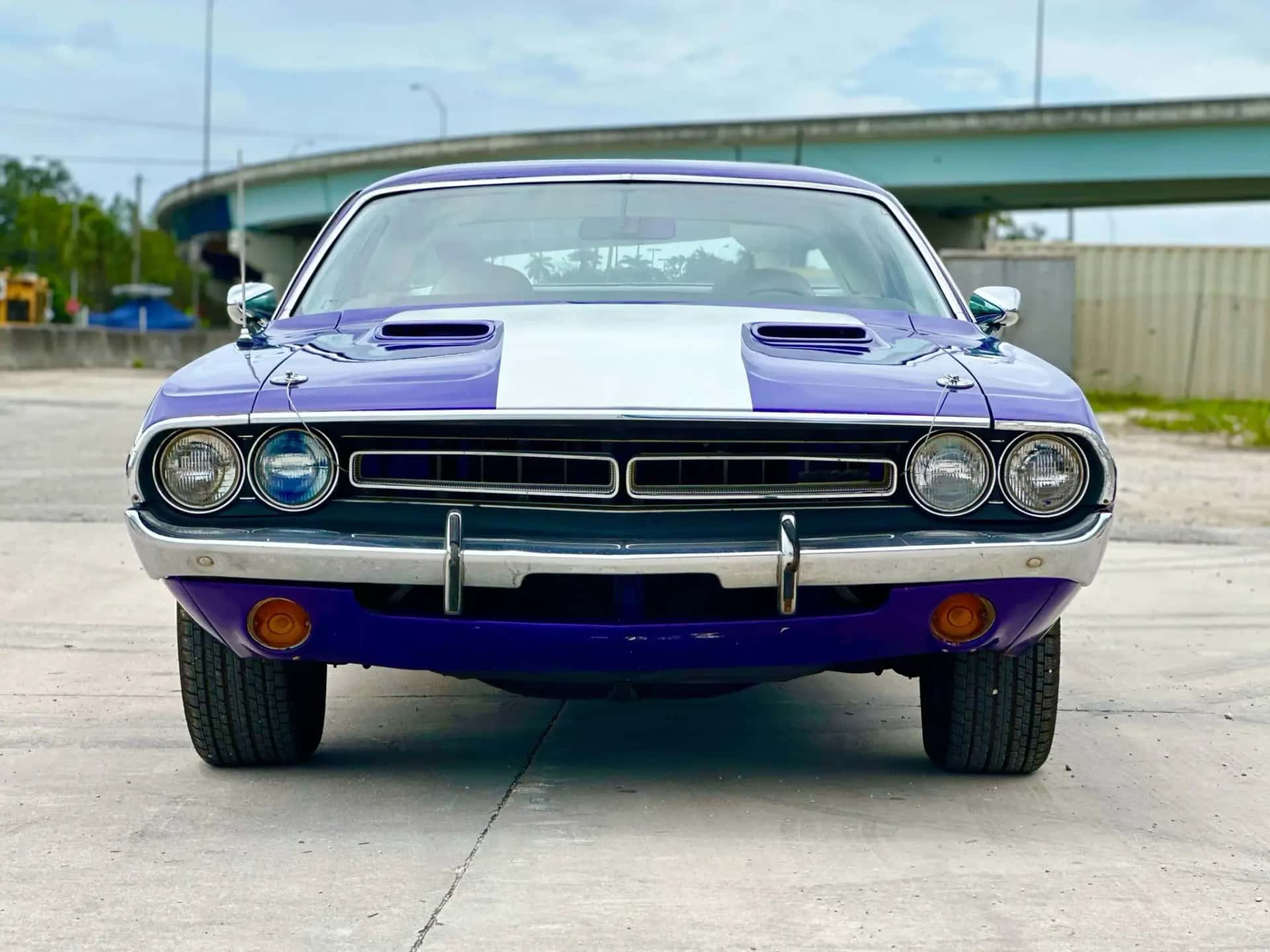 1971 Dodge Challenger sold for $25,000
