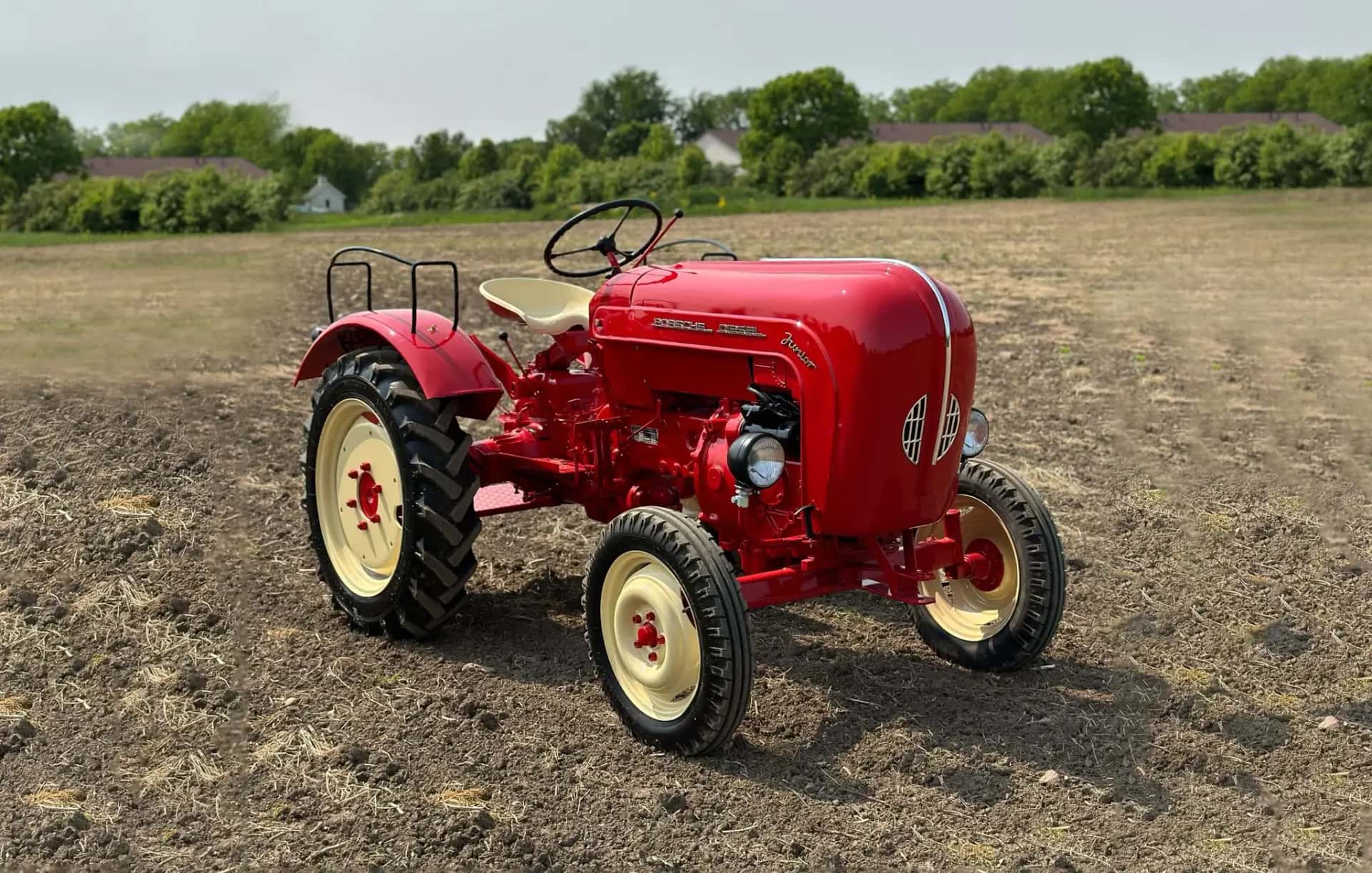 1959 Porsche Diesel Junior Tractor sold for $33,000