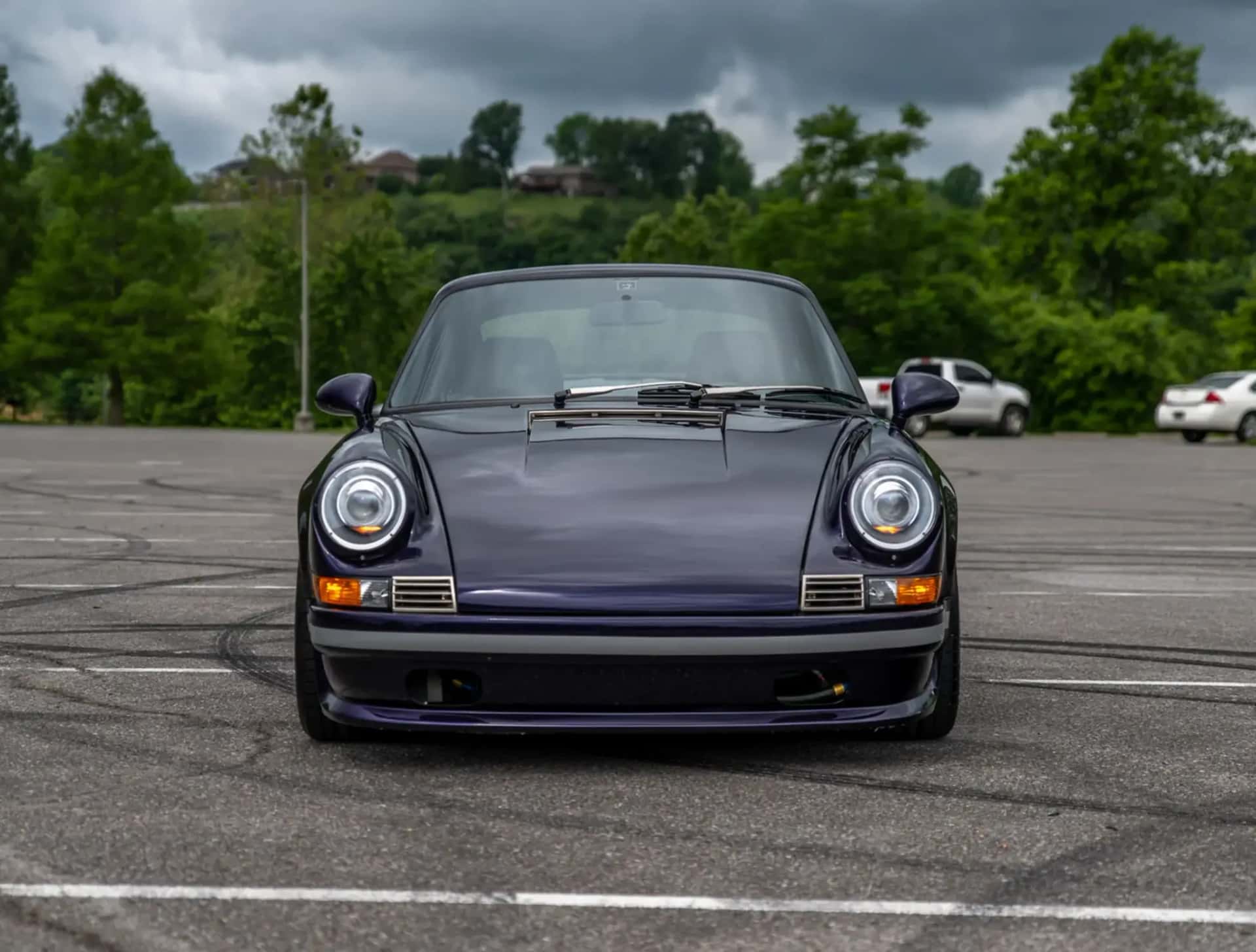 1992 Porsche 911 Carrera 2 Modified sold for $275,000