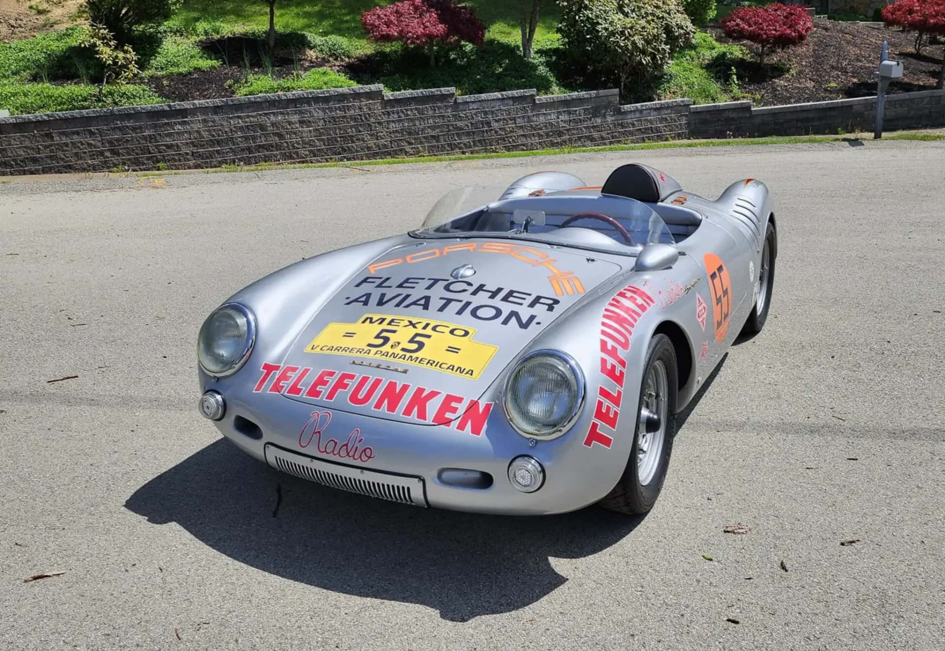 1956 Porsche 550 Spyder Replica sold for $58,000