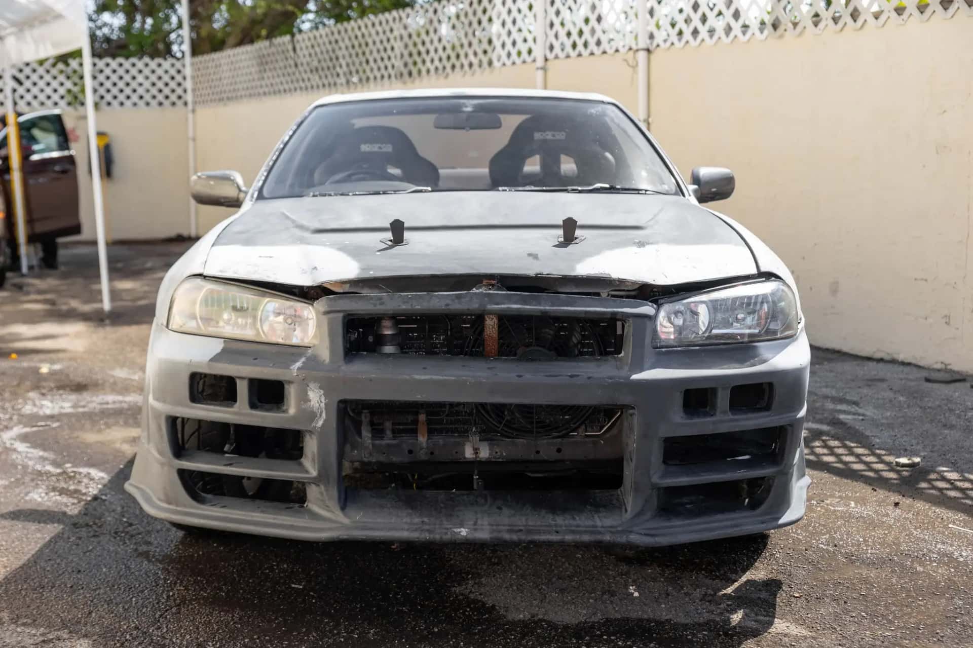 1994 Nissan Skyline GT-R sold for $7,777