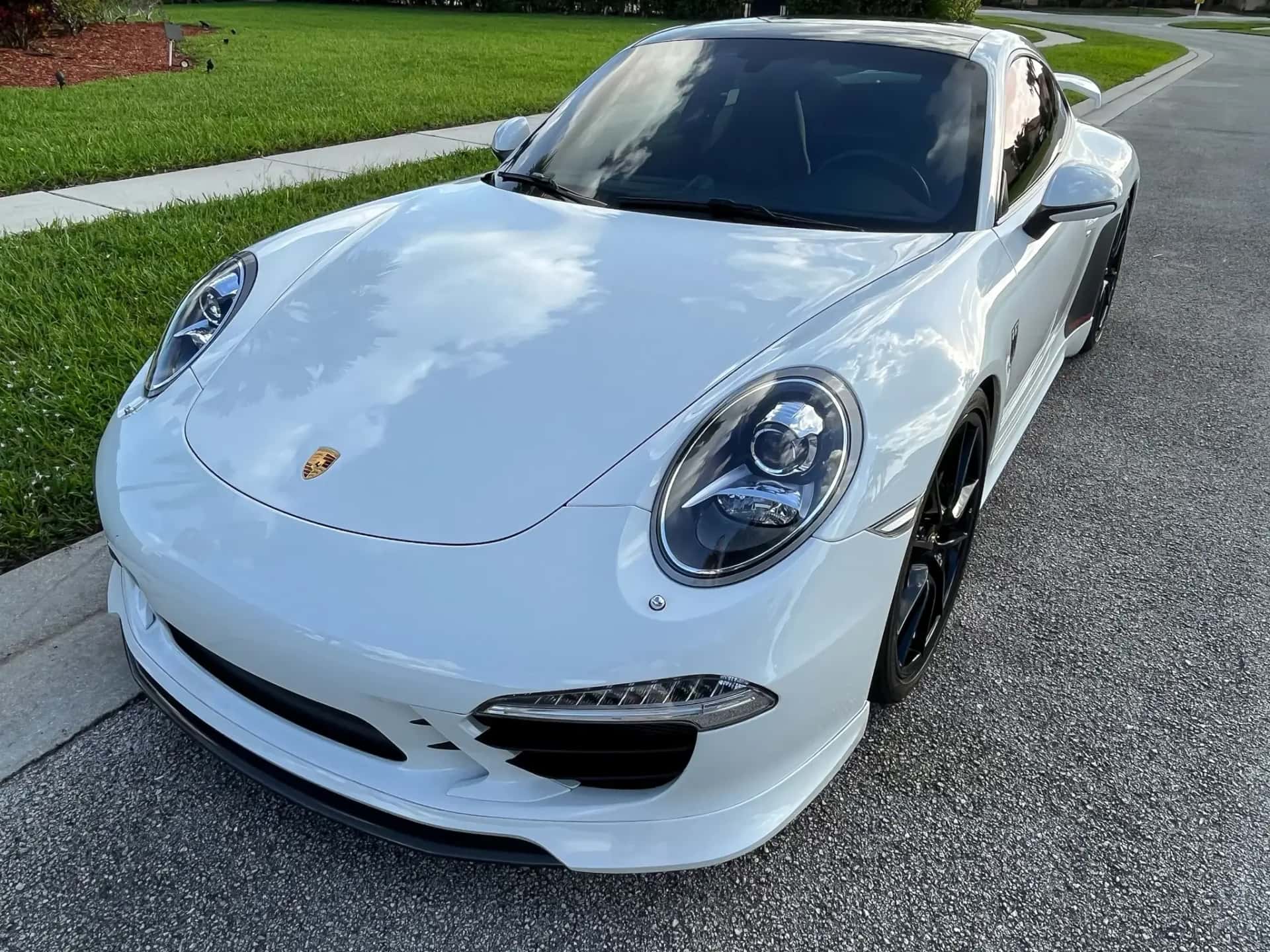 2014 Porsche 911 Carrera S sold for $66,000