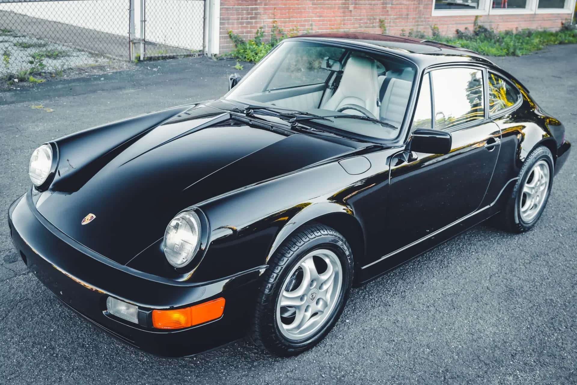 1991 Porsche 911 Carrera 4 sold for $87,000