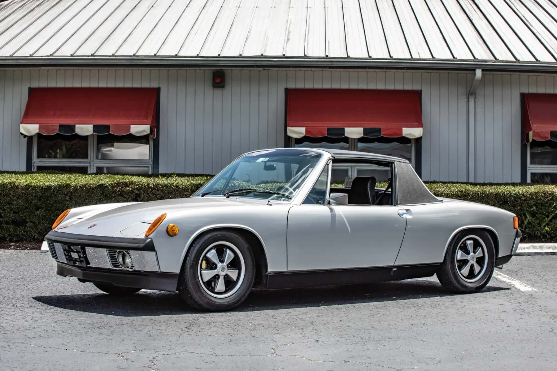 1970 Porsche 914-6 sold for $65,000