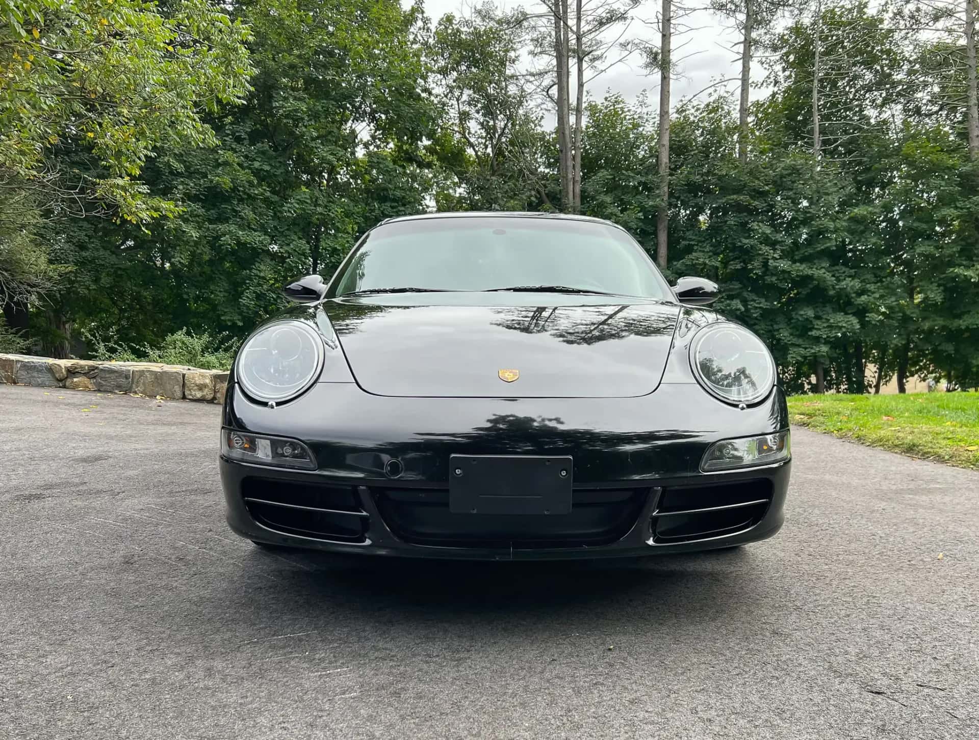 2006 Porsche 911 Carrera sold for $27,000
