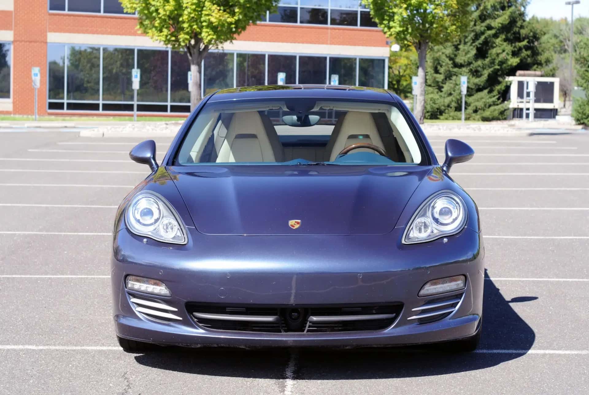 2011 Porsche Panamera 4S sold for $34,000