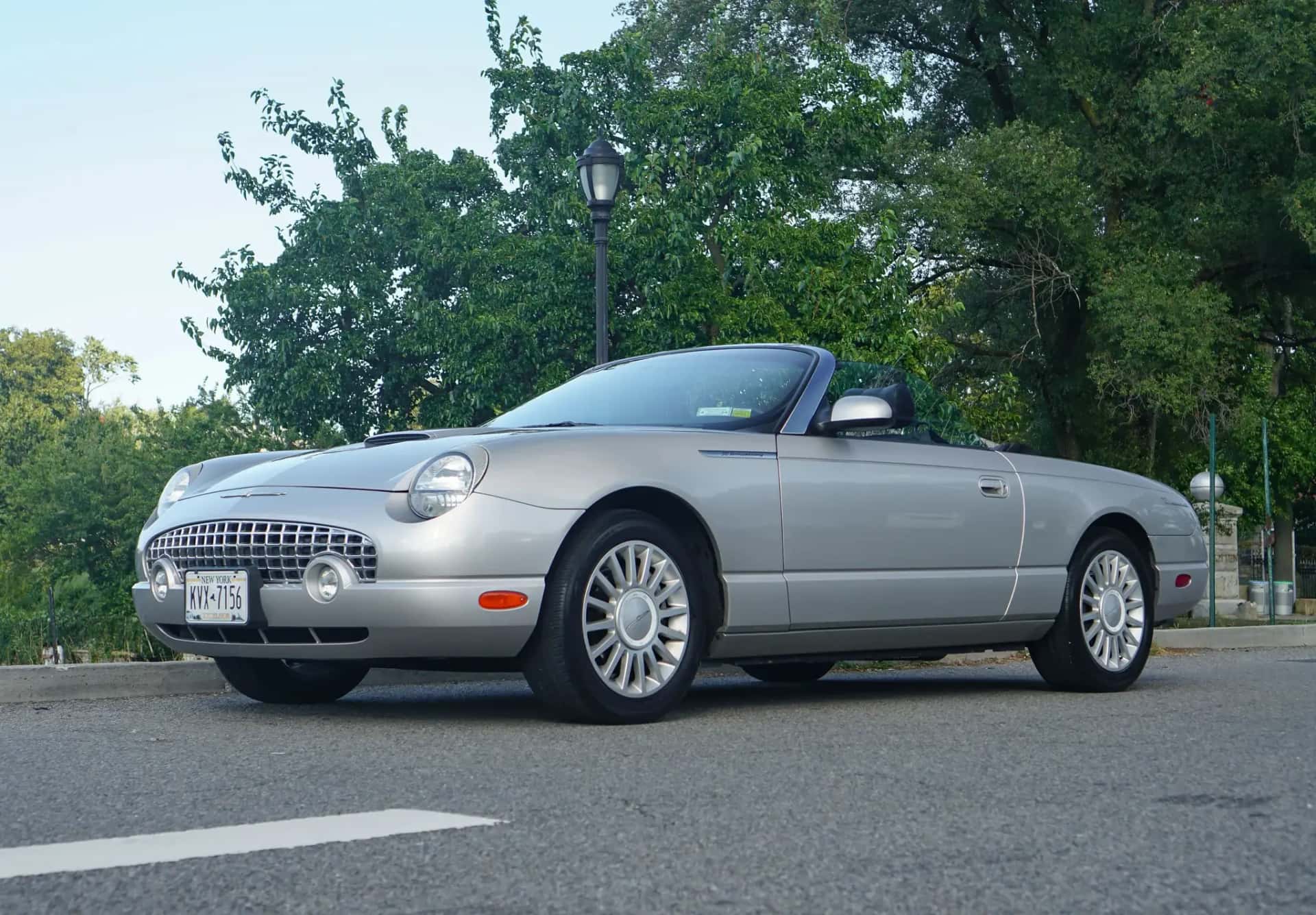 2005 Ford Thunderbird sold for $17,500