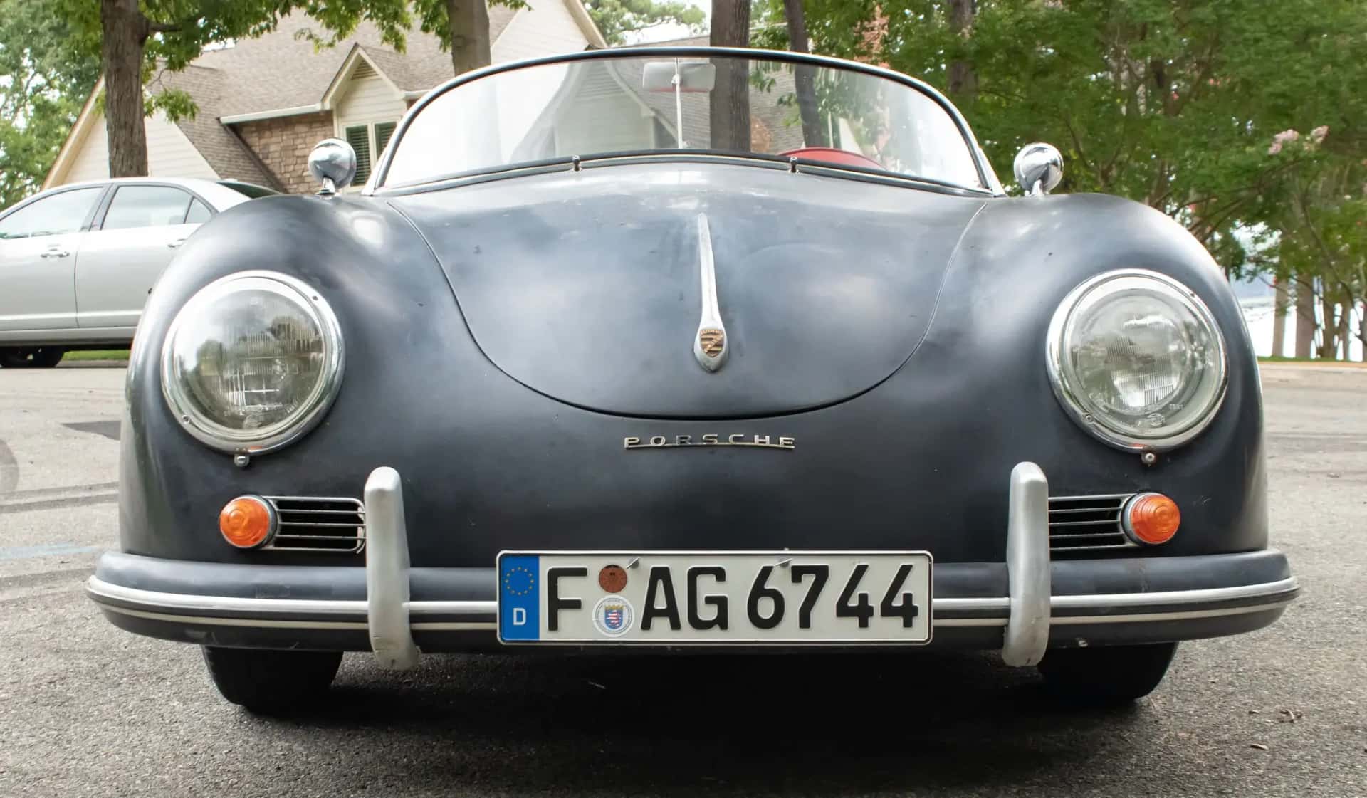 1959 Porsche 356 Speedster Replica sold for $26,000