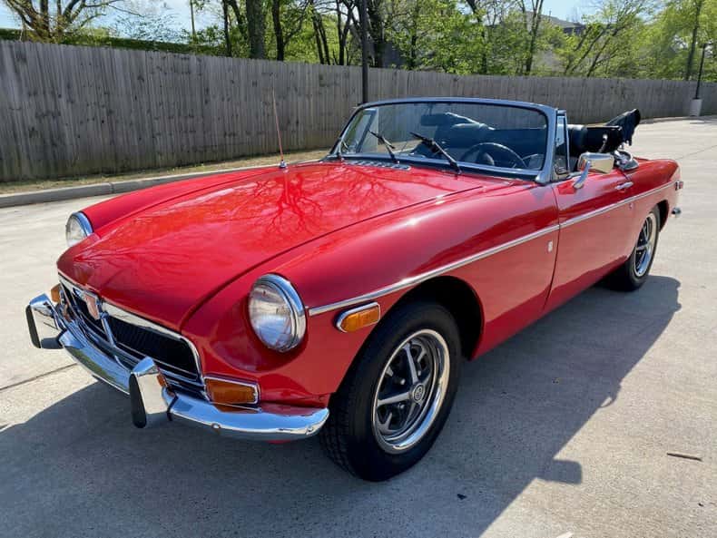 1973 MG MGB Roadster sold for $5,250