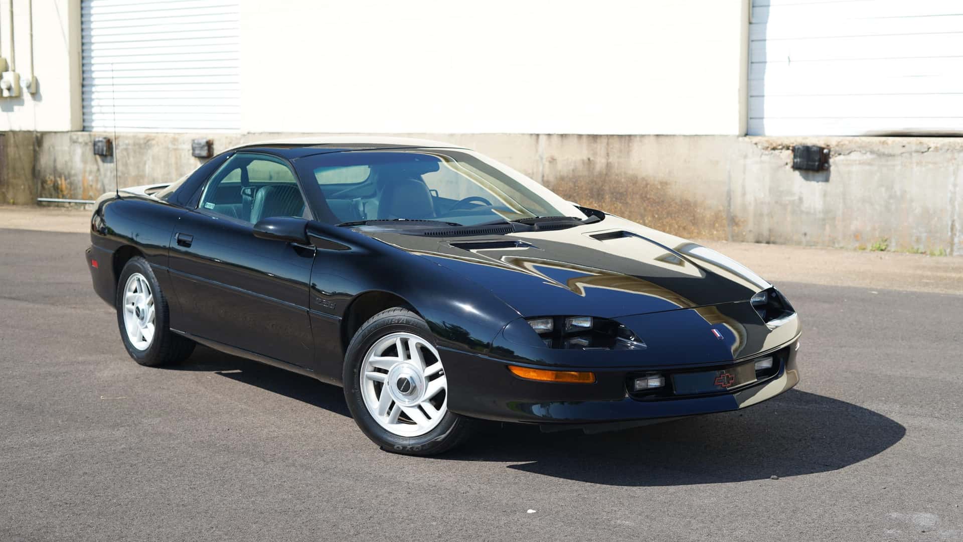 1995 Chevrolet Camaro Z/28 sold for $6,825