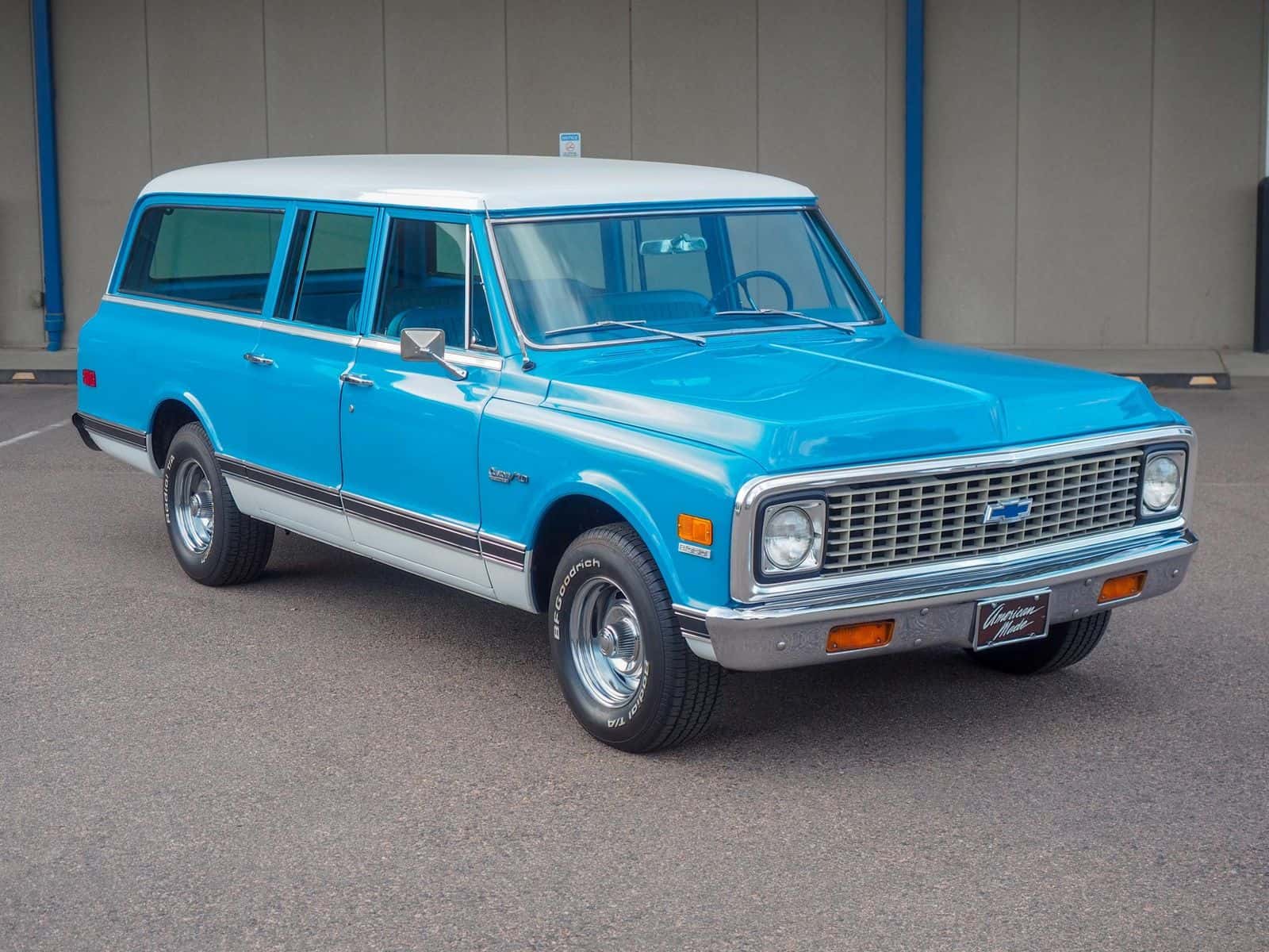 1972 Chevrolet Suburban sold for $35,175