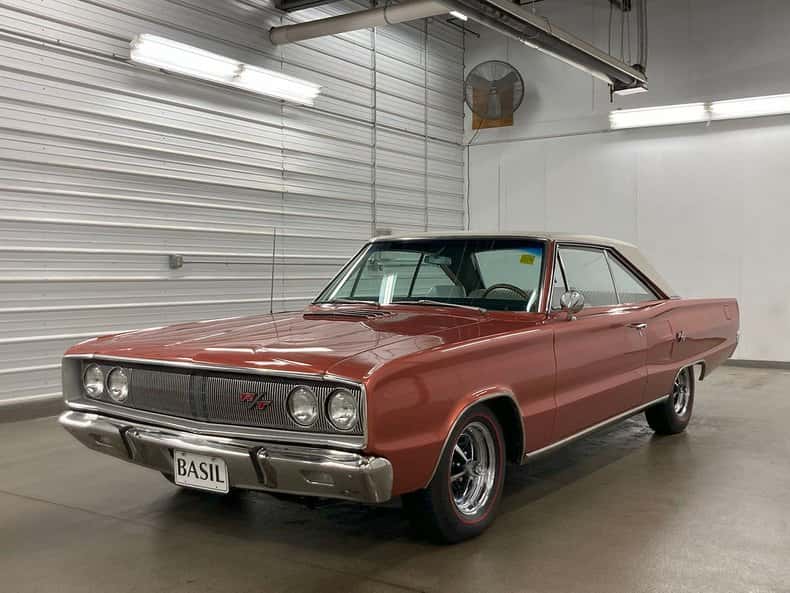 1967 Dodge Coronet R/T sold for $38,325