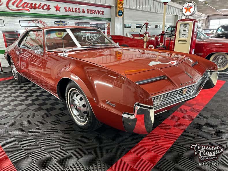 1966 Oldsmobile Toronado sold for $30,445