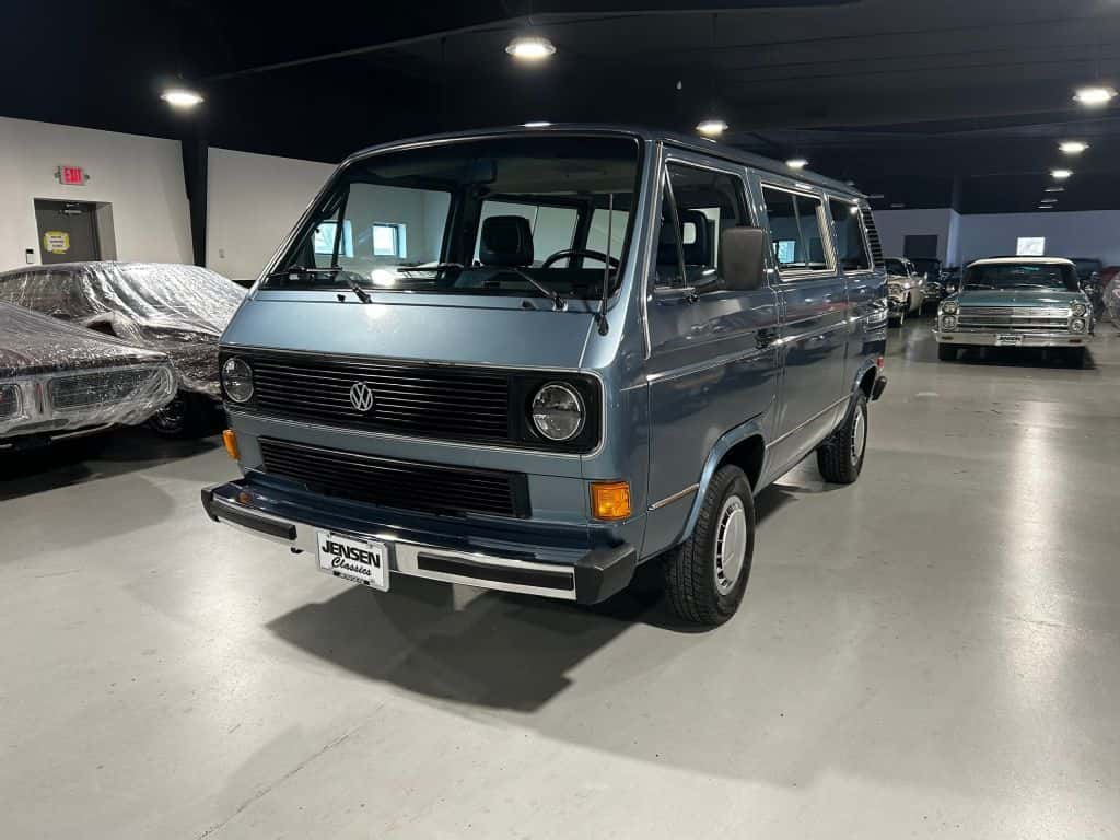 1984 Volkswagen Vanagon sold for $19,726