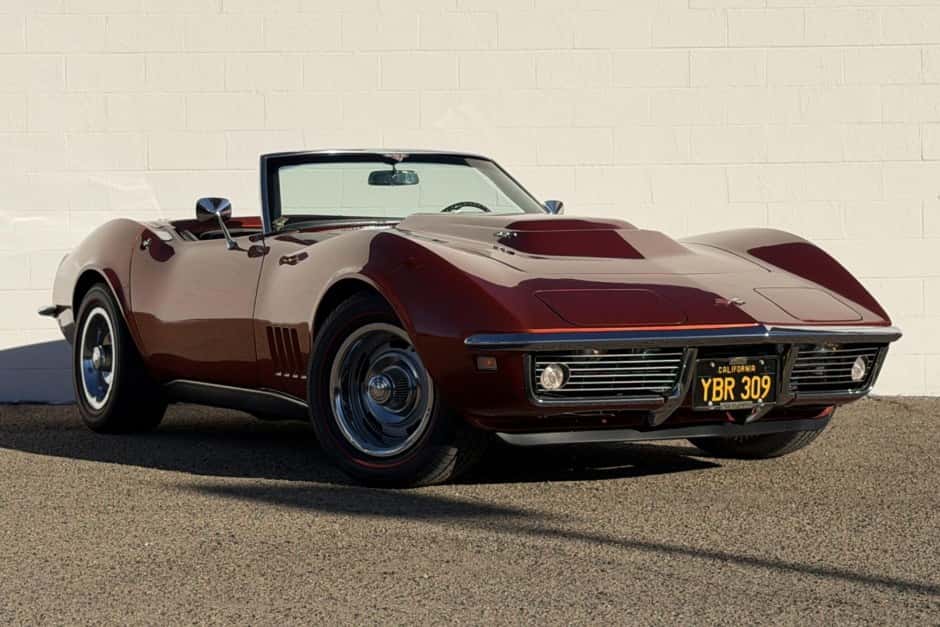 1968 Chevrolet Corvette C3 sold for $54,000