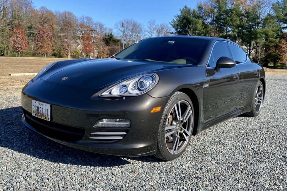 2010 Porsche Panamera sold for $12,272