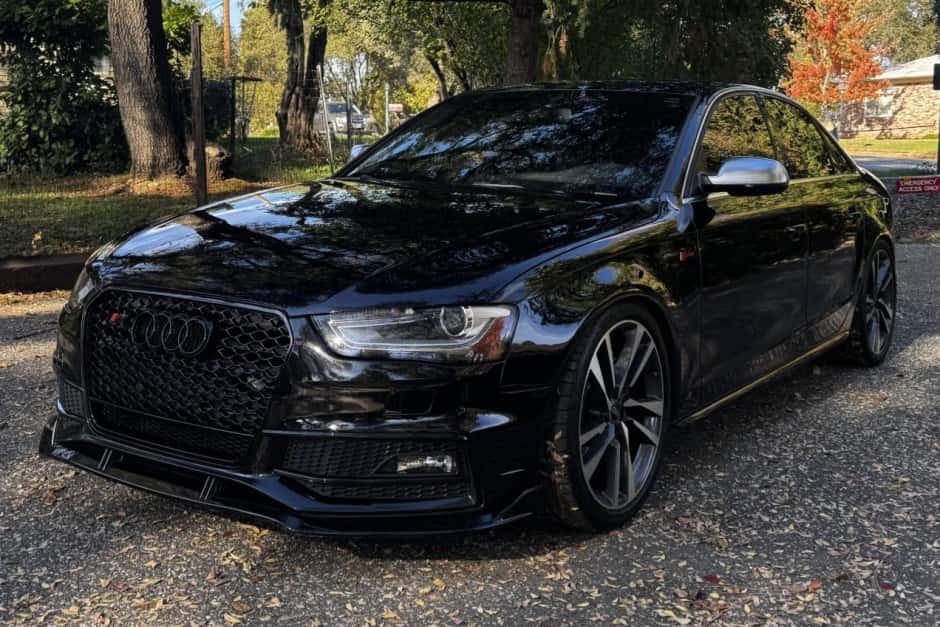 2015 Audi B8 S4 sold for $13,800