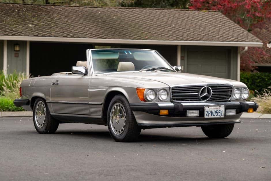 1988 Mercedes-Benz R107 SL sold for $10,250