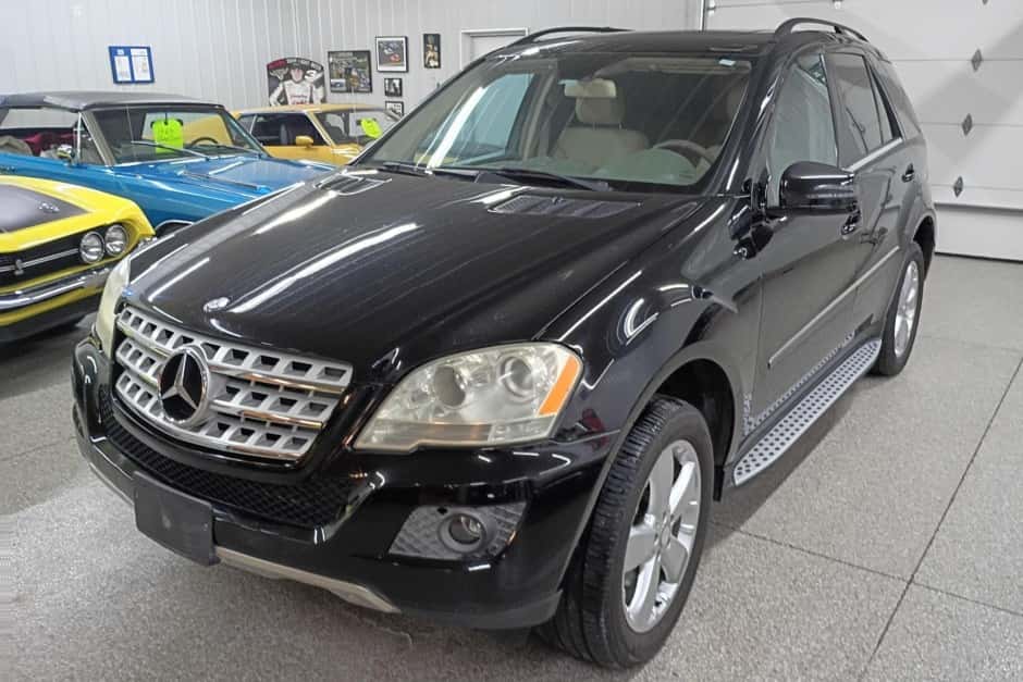 2011 Mercedes-Benz M-Class & GLE-Class sold for $5,400