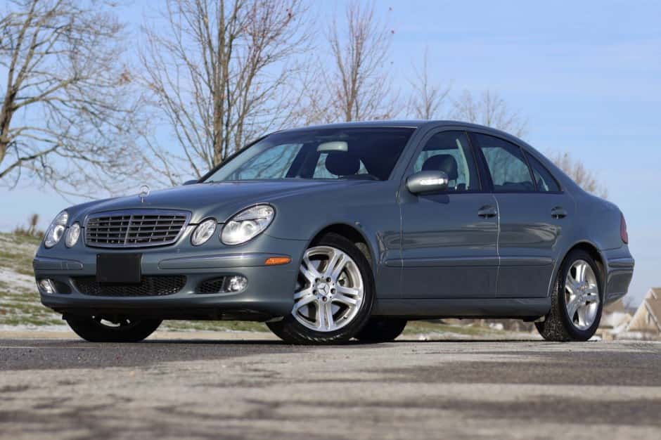 2005 Mercedes-Benz W211 E-Class sold for $17,500